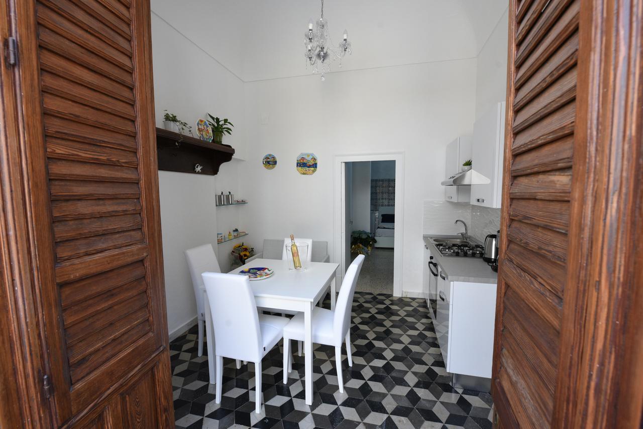 Palazzo Taormina Lejlighed Castellammare del Golfo Eksteriør billede